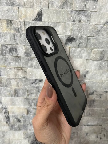 İPhone 15 Pro Max Uyumlu Siyah MagSafe Standlı Kılıf – Lens Çerçeveli