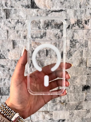 İPhone 17 Pro Uyumlu Sert Şeffaf MagSafe Kılıf – Minimal Tasarım