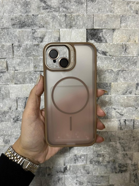 İPhone 14 Uyumlu Kahverengi MagSafe Standlı Lens Korumalı Case Pro Kılıf