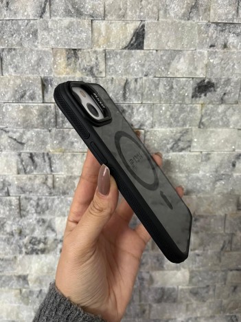 İPhone 13 / 14 Uyumlu Siyah MagSafe Standlı Kılıf – Lens Çerçeveli