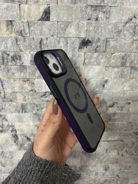İPhone 15 Uyumlu Mor MagSafe Standlı Kılıf – Lens Çerçeveli