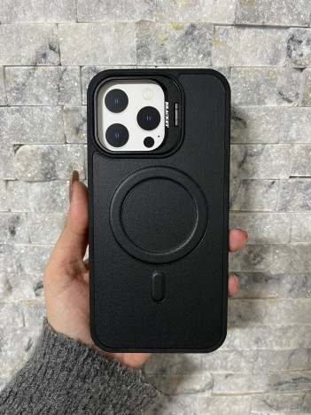 İPhone 15 Pro Max Uyumlu Siyah Kartlıklı MagSafe Standlı Kılıf