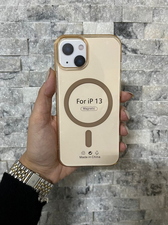 İPhone 13 Uyumlu Kum Kahvesi Sert Şeffaf MagSafe Premium Kılıf