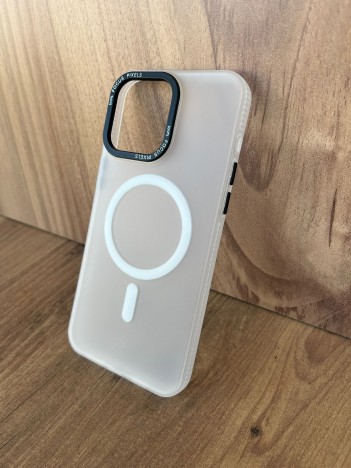 İPhone 15 Pro Max Uyumlu Buzlu Beyaz MagSafe Kılıf – Lens Çerçeveli, Premium Koruma