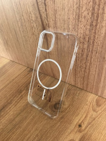 İPhone 11 Uyumlu Şeffaf MagSafe Kılıf – Sararma Karşıtı, Ultra İnce