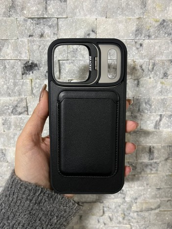 İPhone 17 Pro Max Uyumlu Siyah Kartlıklı MagSafe Standlı Kılıf