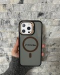 İPhone 15 Pro Max Uyumlu Kahverengi MagSafe Standlı Kılıf – Lens Çerçeveli