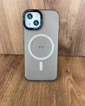 İPhone 15 Uyumlu Buzlu Kum Kahvesi MagSafe Kılıf – Lens Çerçeveli, Premium Koruma
