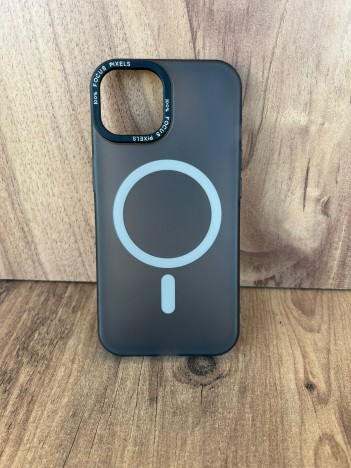 İPhone 15 Uyumlu Buzlu Duman Gri MagSafe Kılıf – Lens Çerçeveli Premium Koruma