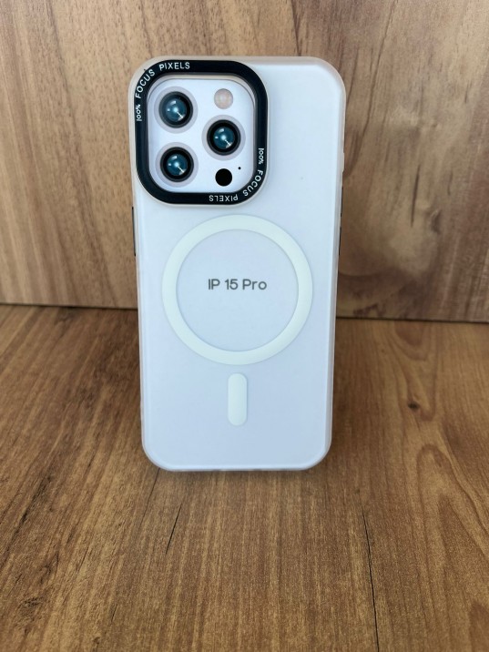 İPhone 15 Pro Uyumlu Buzlu Beyaz MagSafe Kılıf – Lens Çerçeveli, Premium Koruma