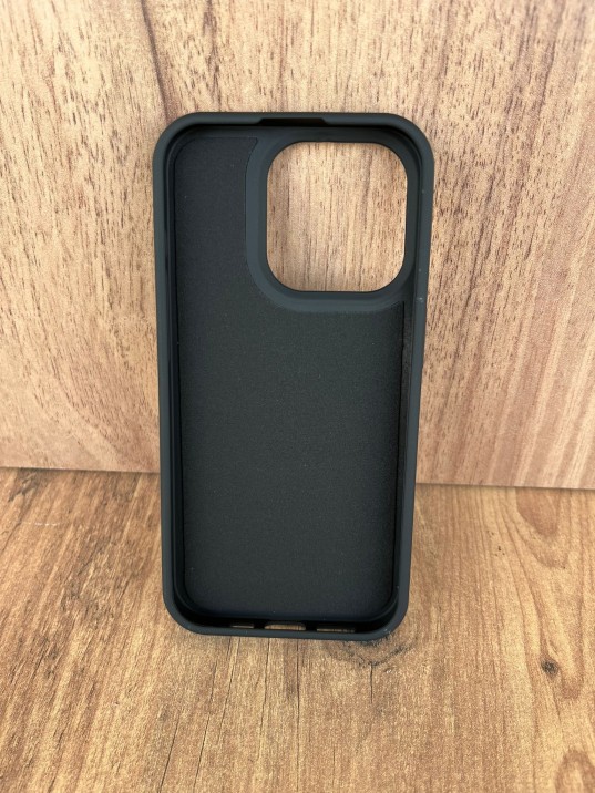 İPhone 15Pro Swarovski Siyah Taşlı Kılıf