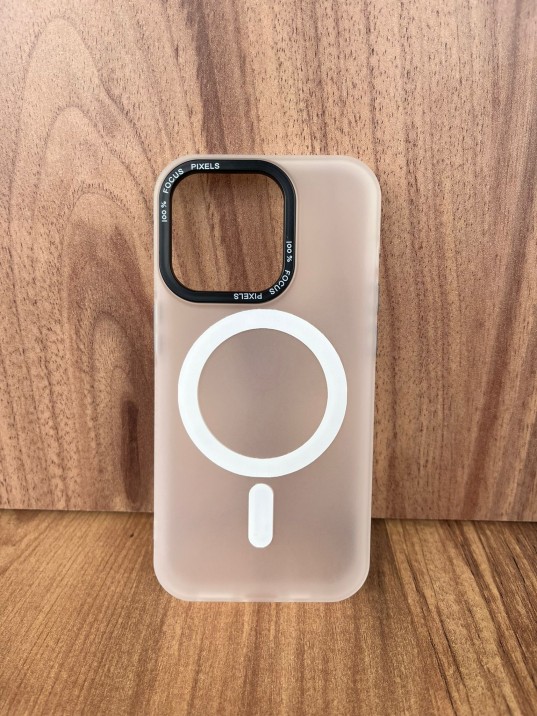 İPhone 14 Pro Max Uyumlu Buzlu Beyaz MagSafe Kılıf – Lens Çerçeveli Premium Koruma