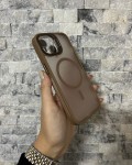 İPhone 13 Uyumlu Kahverengi MagSafe Standlı Lens Korumalı Case Pro Kılıf