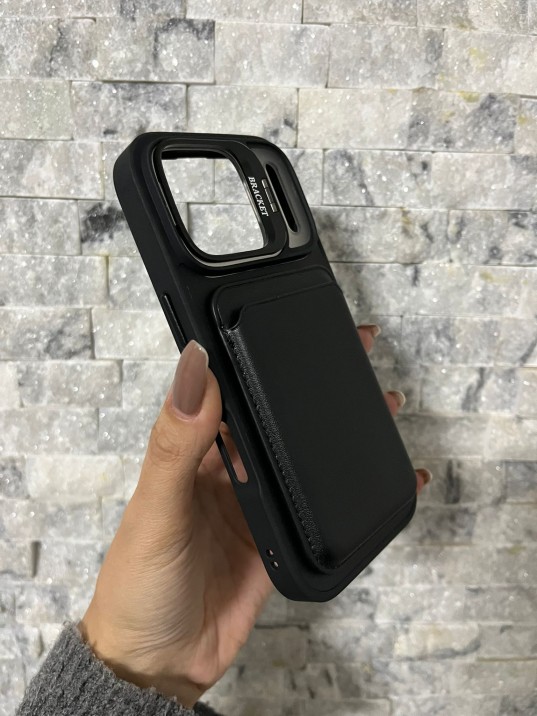 İPhone 17 Pro Uyumlu Siyah Kartlıklı MagSafe Standlı Kılıf