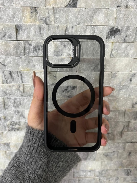 İPhone 13 / 14 Uyumlu Siyah MagSafe Standlı Kılıf – Lens Çerçeveli