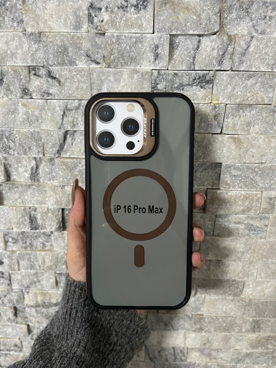 İPhone 16 Pro Max Uyumlu Kahverengi MagSafe Standlı Kılıf – Lens Çerçeveli