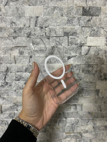 iPhone 15 Uyumlu Beyaz Sert Şeffaf MagSafe Premium Kılıf