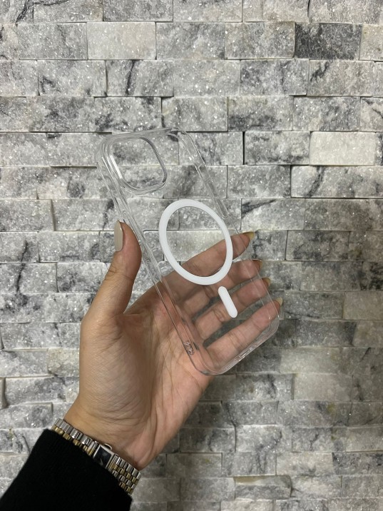 İPhone 15 Uyumlu Beyaz Sert Şeffaf MagSafe Premium Kılıf