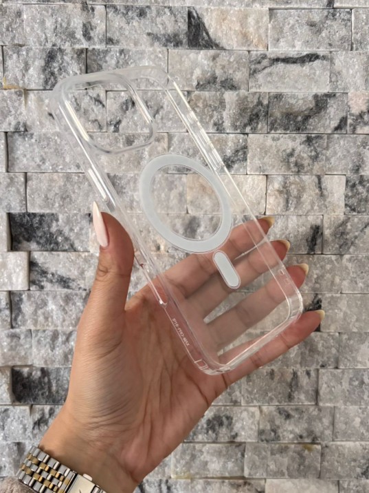 İPhone 16 Pro Max Uyumlu Sert Şeffaf MagSafe Kılıf – Minimal Tasarım