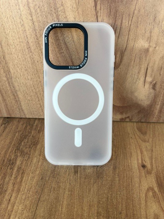 İPhone 16 Pro Uyumlu Buzlu Beyaz MagSafe Kılıf – Lens Çerçeveli Premium Koruma