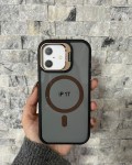 İPhone 17 Uyumlu Kahverengi MagSafe Standlı Kılıf – Lens Çerçeveli