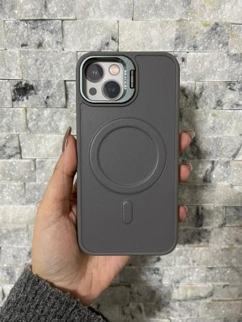 İPhone 13 / 14 Uyumlu Gri Kartlıklı MagSafe Standlı Kılıf