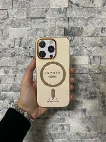 İPhone 16 Pro Uyumlu Kum Kahvesi Sert Şeffaf MagSafe Premium Kılıf
