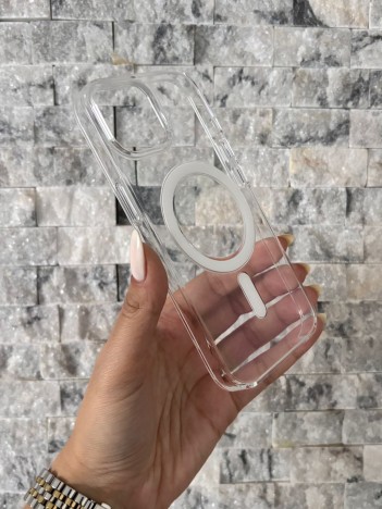 İPhone 15 Uyumlu Sararmaz Şeffaf MagSafe Animasyonlu Kılıf
