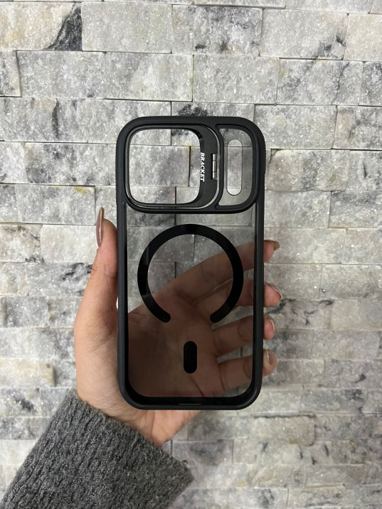 İPhone 17 Pro Uyumlu Siyah MagSafe Standlı Kılıf – Lens Çerçeveli