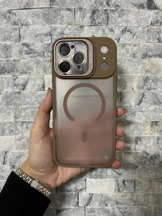 İPhone 17 Pro Max Uyumlu Kahverengi MagSafe Standlı Lens Korumalı Case Pro Kılıf