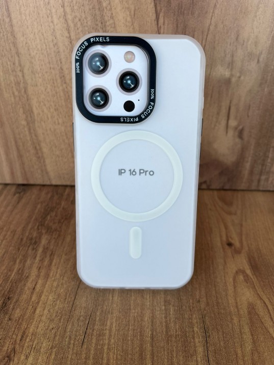 İPhone 16 Pro Uyumlu Buzlu Beyaz MagSafe Kılıf – Lens Çerçeveli Premium Koruma