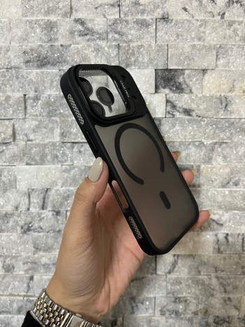 İPhone 17 Pro Uyumlu Siyah MagSafe Standlı Lens Korumalı Case Pro Kılıf