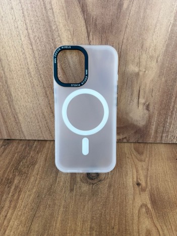 İPhone 16 Uyumlu Buzlu Beyaz MagSafe Kılıf – Lens Çerçeveli, Premium Koruma