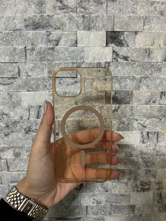 İPhone 13 Uyumlu Kum Kahvesi Sert Şeffaf MagSafe Premium Kılıf