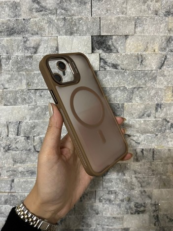 İPhone 12 Uyumlu Kahverengi MagSafe Standlı Lens Korumalı Case Pro Kılıf
